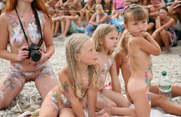 Premium nudism photo young girls (set 28) [FKK-Community]
