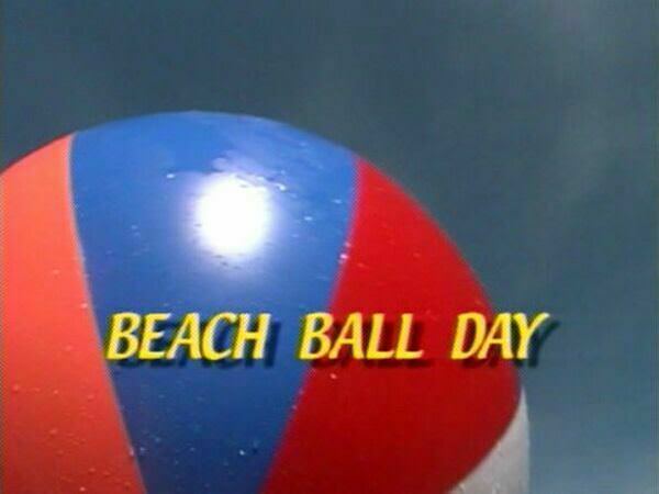 FKK video - Beach ball day [FKK-Community]